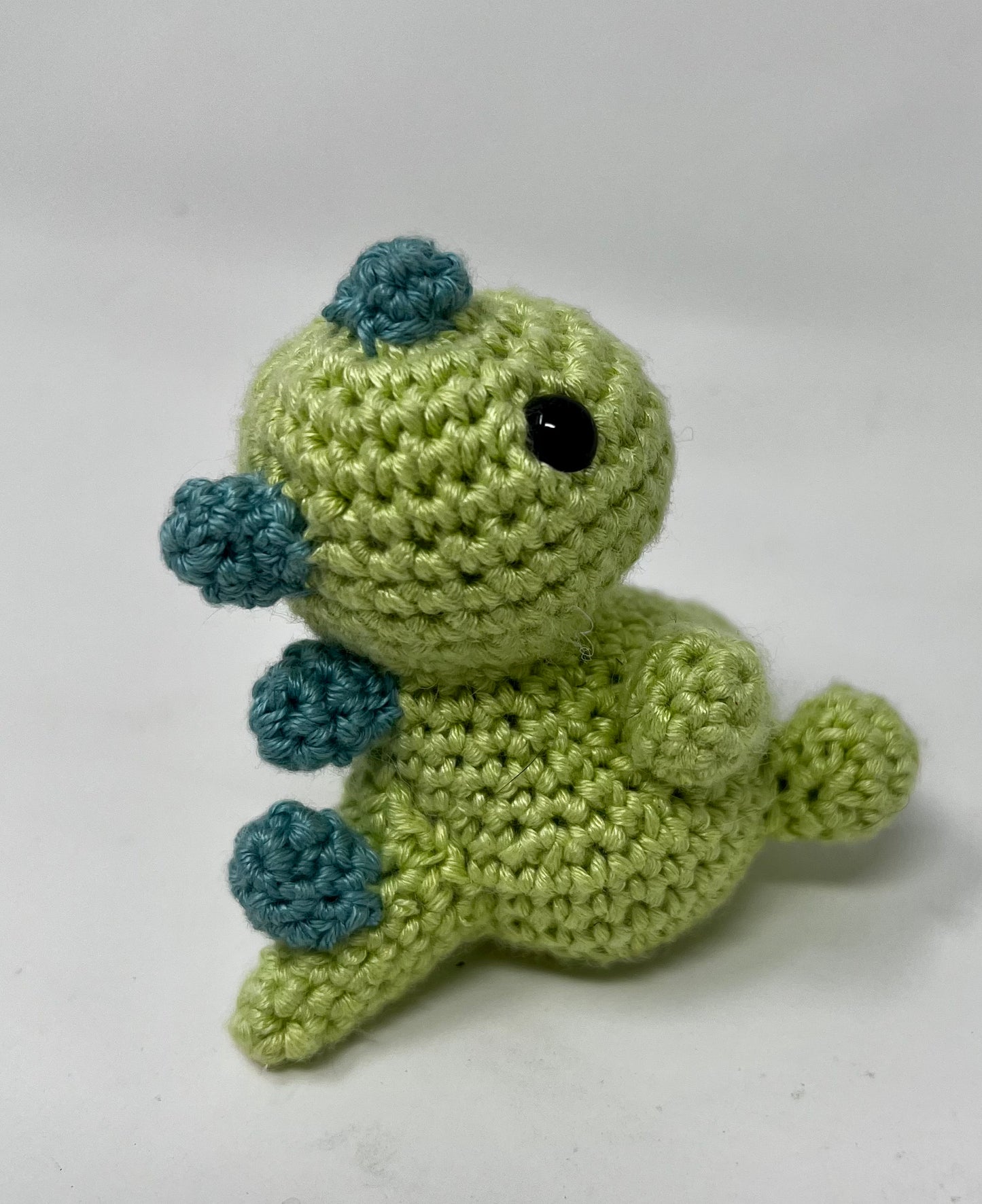 Amigurumi Tiny Dino